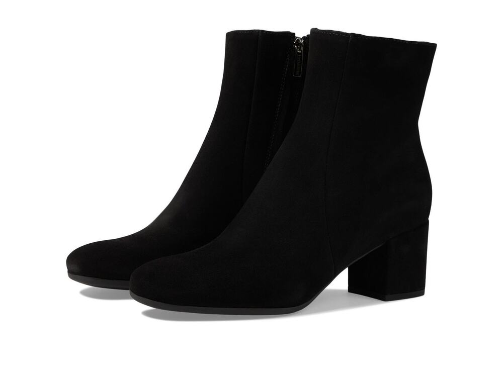LA CANADIENNE JOANIE BLACK SUEDE 7.5 M (B)